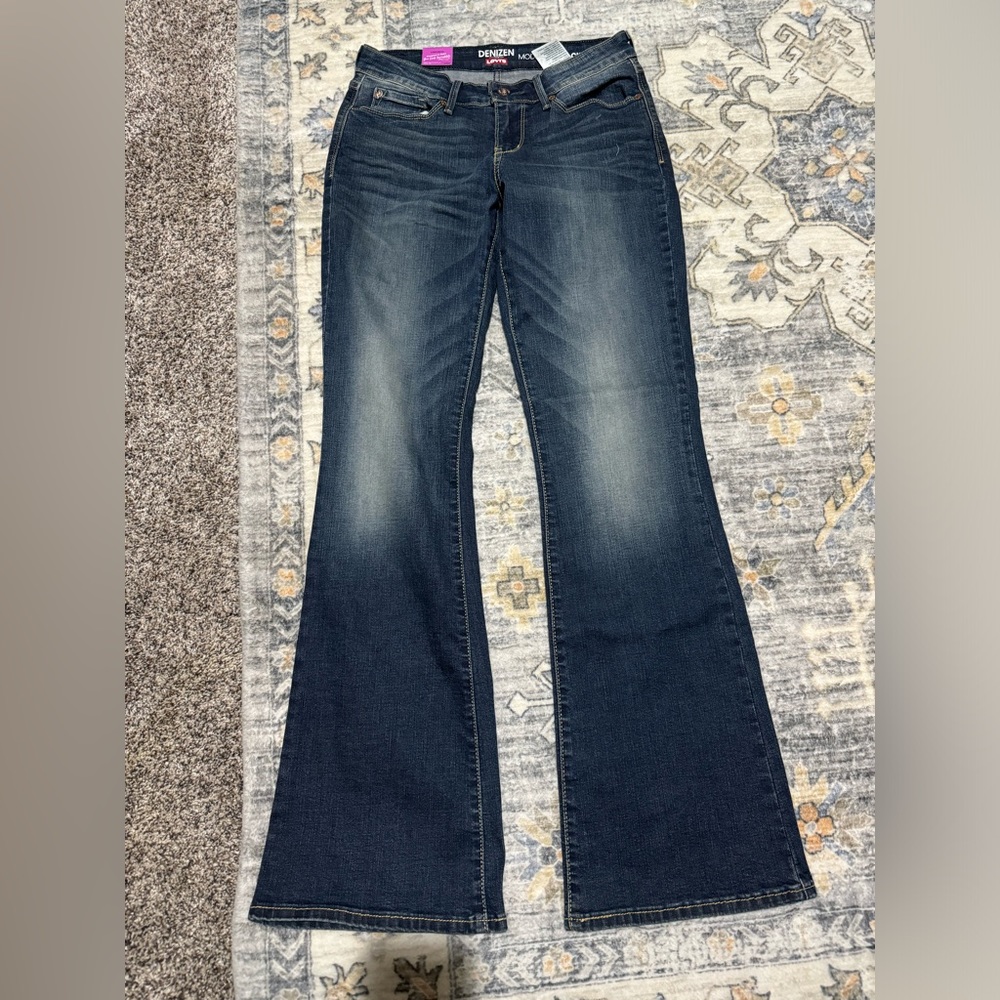 Levi’s Boot Cut Jeans